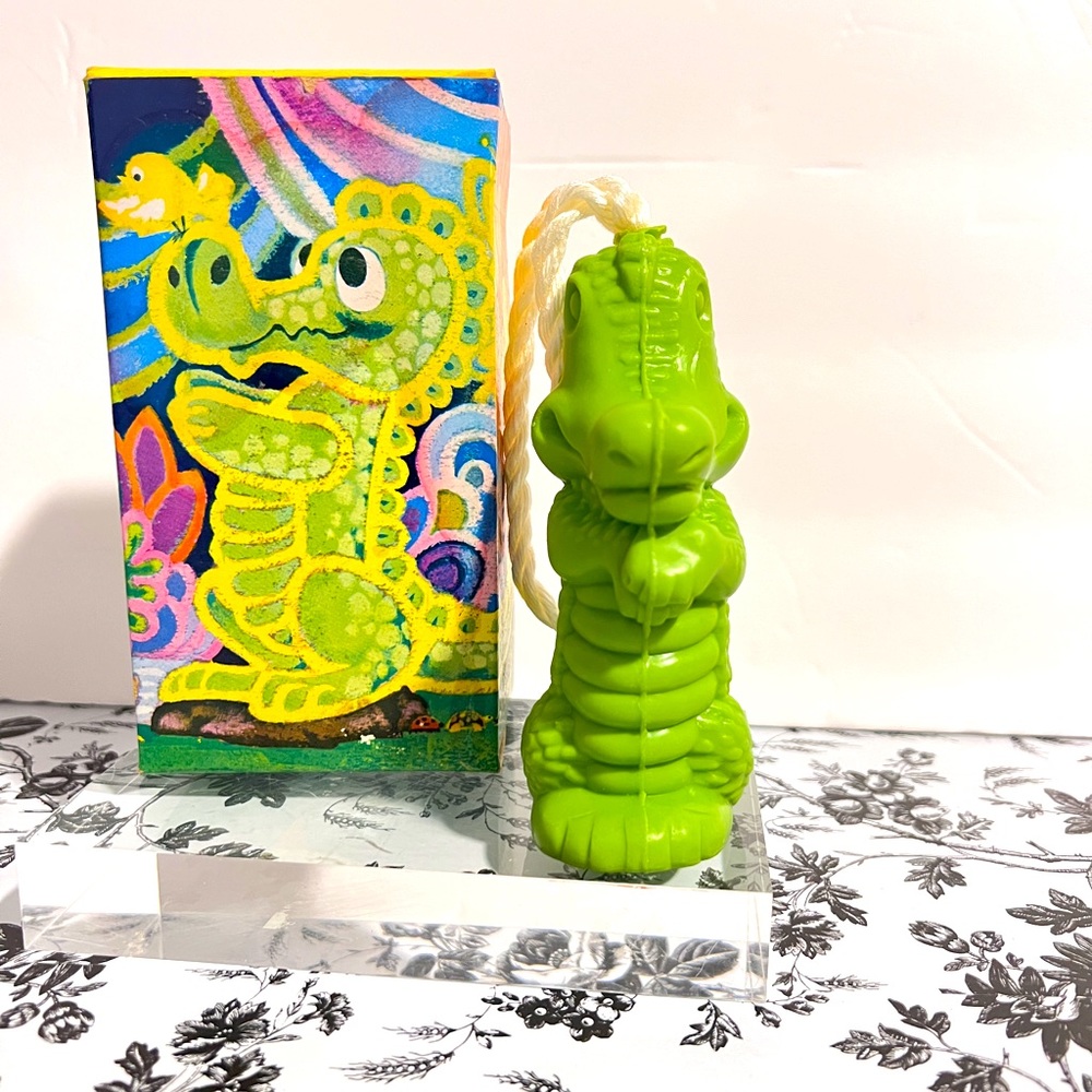 Vintage Avon AL G. GATOR soap on a rope - Picture 2 of 6